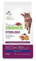 Natural Trainer Adult Sterilised для кастрированных кошек с лососем